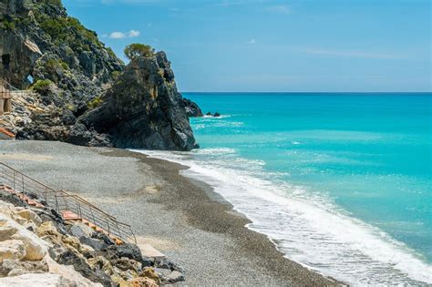 Nudist Beaches in Italy